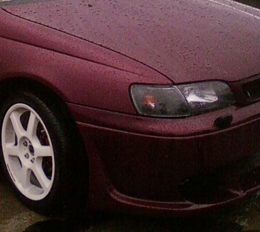 38231200002_large.jpg