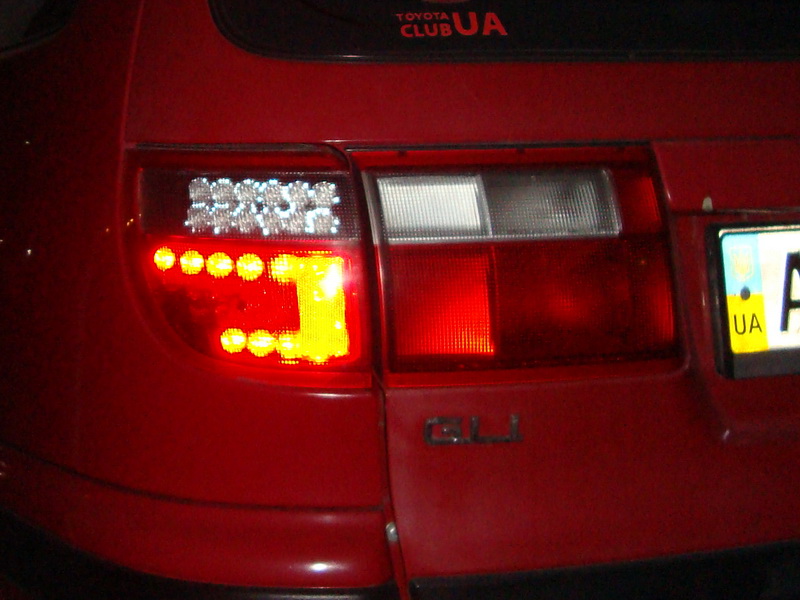 V temnote001.jpg